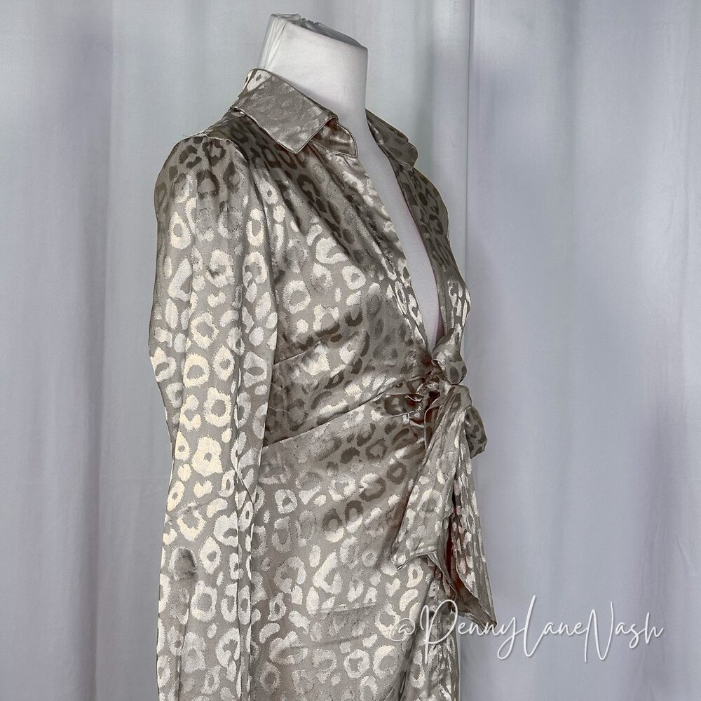 Aakaa Cheetah Print Tie Front Mini Dress - Picture 4 of 14